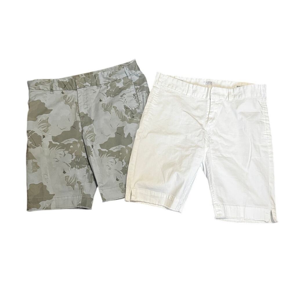 Simple Laguna Women’s “Monaco” Shorts – 2-Pair Bundle-White and Floral Camo Sz 8